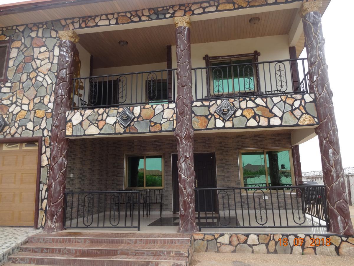 Nordik Palace Bed & Breakfast Tema Exterior foto