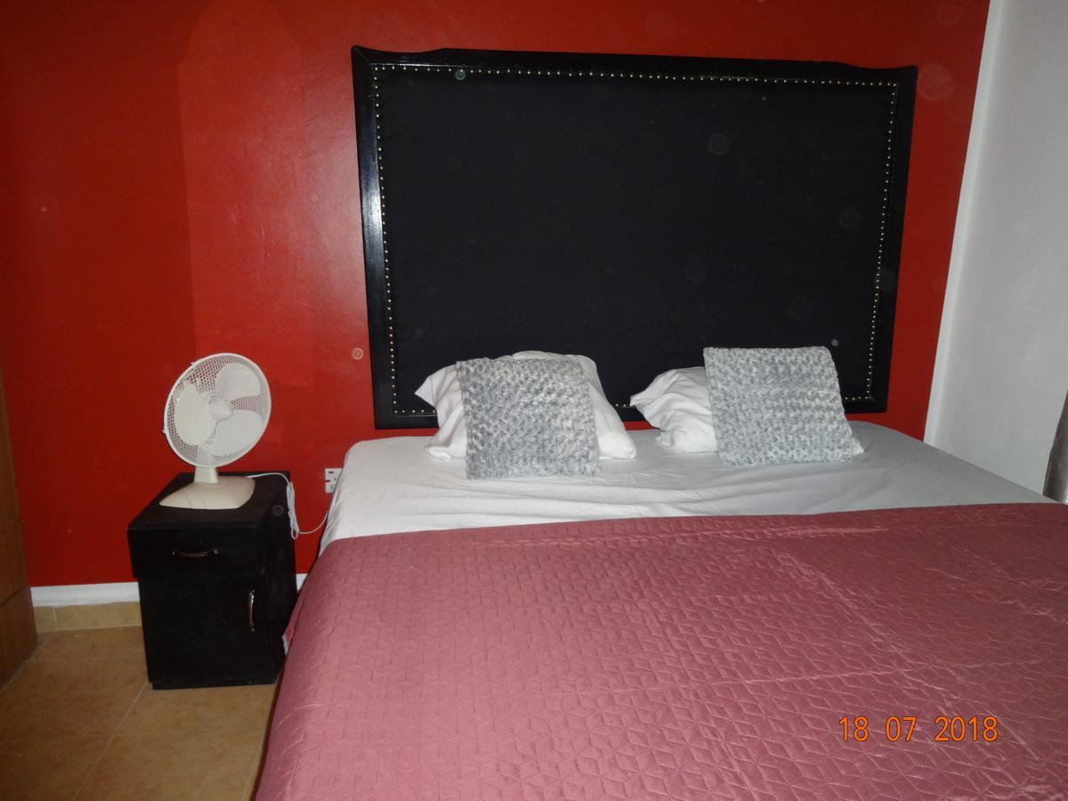 Nordik Palace Bed & Breakfast Tema Exterior foto